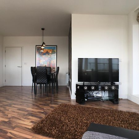 Luxury 2 Bed Penthouse Apartment Near Station London Eksteriør billede