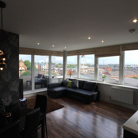 Luxury 2 Bed Penthouse Apartment Near Station London Eksteriør billede
