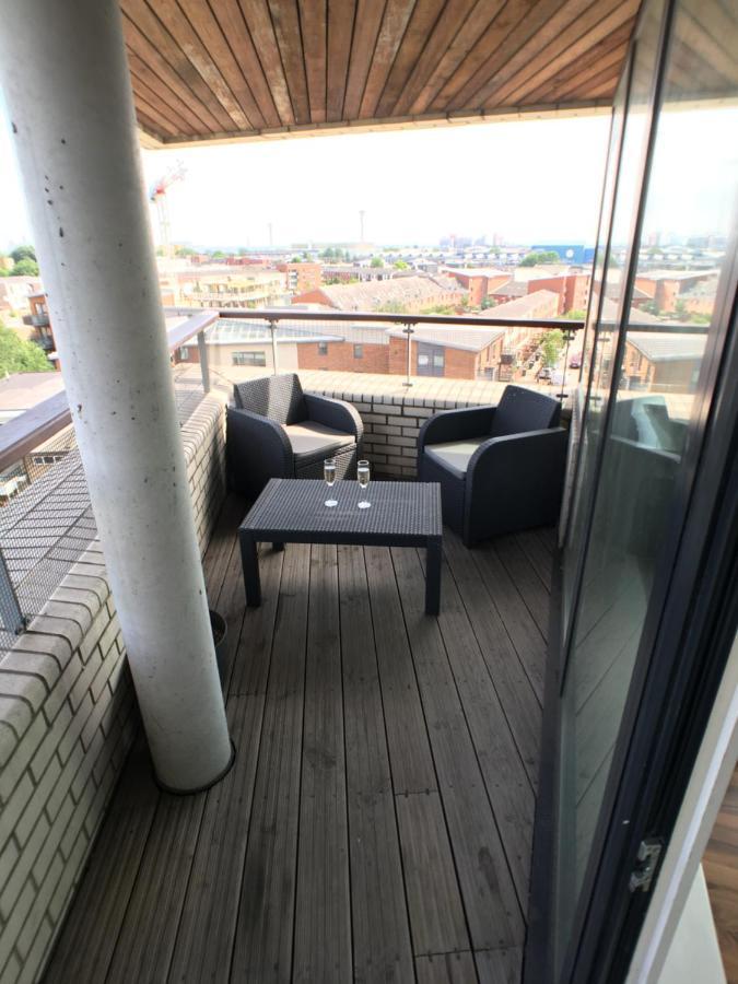 Luxury 2 Bed Penthouse Apartment Near Station London Eksteriør billede