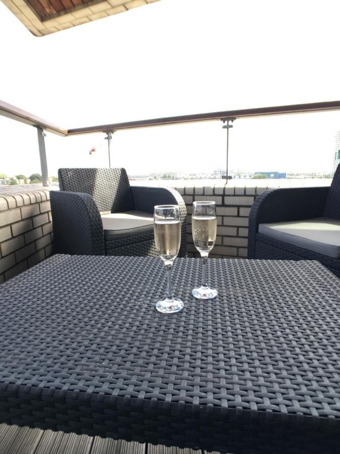Luxury 2 Bed Penthouse Apartment Near Station London Eksteriør billede